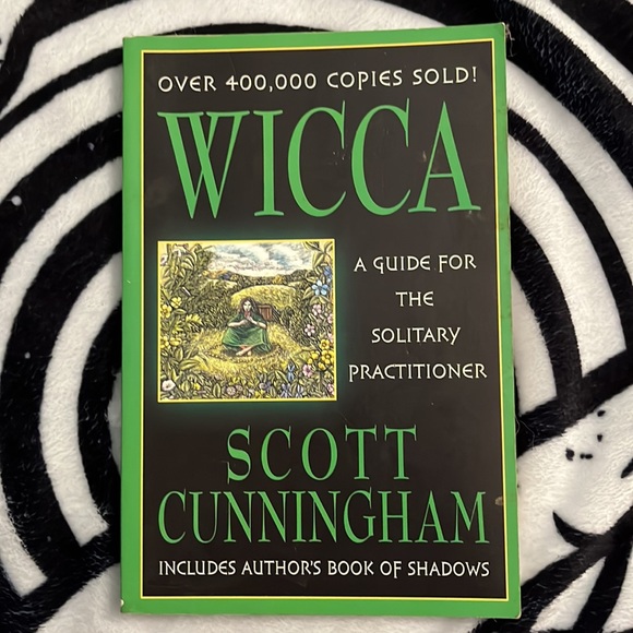 🧿WICCA🪄♾️⭐🔮💀🗡️☣️🎇✨👹🧹⚰️SCOTT CUNNINGHAM 🧙♀️SOLITARY PRACTITIONER 🧙♂️ - Picture 3 of 17